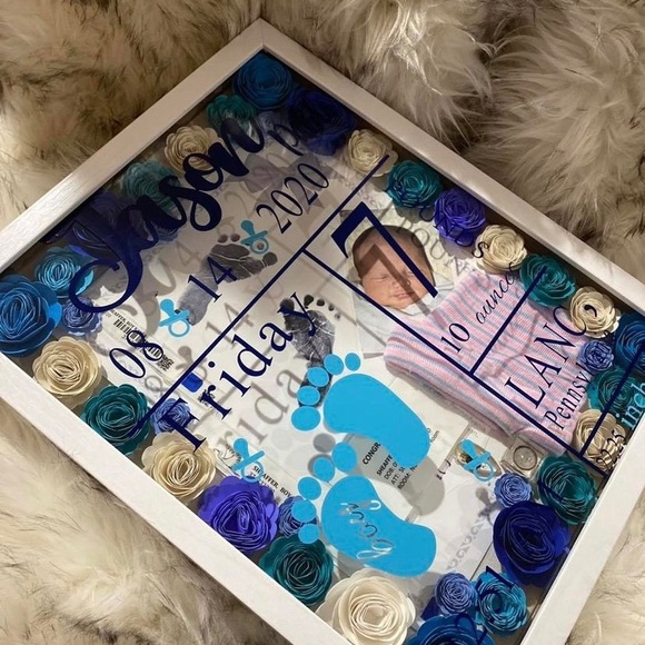 Baby milestone shadow box - Picture 3 of 3